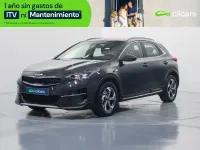 Usado Kia XCeed 120 CV (88 kW) 2022 Gris / plata SUV