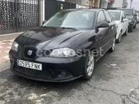 Usado Seat Ibiza 100 CV (73 kW) 2007 Negro Utilitario