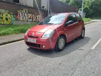 Usado Citroën C2 70 CV (51 kW) 2006 Granate Utilitario