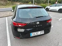 Usado Seat Leon Style 110 CV (80 kW) 2016 Negro Berlina