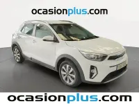 Usado Kia Stonic 101 CV (74 kW) 2025 Blanco SUV