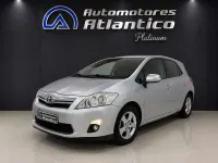 Usado Toyota Auris Hybrid Active 136 CV (100 kW) 2010 Gris Utilitario