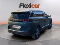 Usado Peugeot 5008 Active 131 HP (96 kW) 2018 Verde SUV