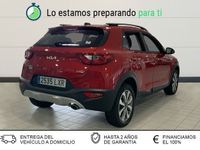 Usado Kia Stonic 100 CV (73 kW) 2022 Rojo SUV