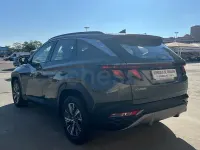 Usado Hyundai Tucson 136 CV (100 kW) 2021 Gris / plata SUV