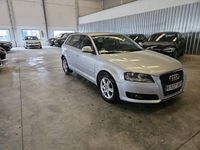 Usado Audi A3 Attraction 125 CV (91 kW) 2009 Gris / plata Utilitario
