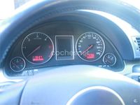 Usado Audi A4 180 CV (132 kW) 2002 Azul Berlina