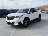 Usado Peugeot 2008 Active 101 CV (74 kW) 2021 Blanco SUV