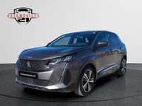 Usado Peugeot 3008 Allure 130 CV (95 kW) 2020 Gris SUV