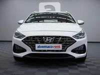 Usado Hyundai i30 116 CV (85 kW) 2021 Blanco Berlina