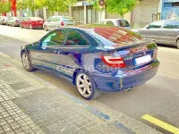 Usado Mercedes C220 Sport Edition 150 CV (110 kW) 2007 Negro Berlina