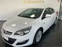 Usado Opel Astra Selective 140 CV (102 kW) 2015 Blanco Berlina