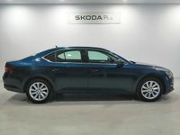 Usado Skoda Superb Ambition 150 CV (110 kW) 2021 Azul