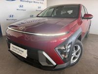 Usado Hyundai Kona 100 CV (73 kW) 2025 Granate SUV