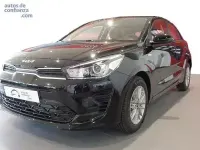 Usado Kia Rio 84 CV (61 kW) 2023 Negro