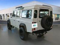 Usado Land Rover Defender 122 HP (89 kW) 2013 Branco SUV