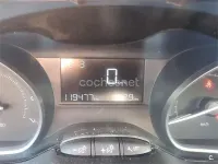 Usado Peugeot 208 68 CV (50 kW) 2015 Blanco Utilitario
