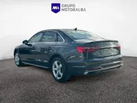 Usado Audi A4 Advanced Plus 163 CV (119 kW) 2021 Gris / plata Berlina