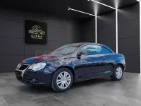 Usado VW Eos 150 CV (110 kW) 2006 Azul Descapotable