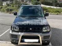 Usado Suzuki Jimny 85 CV (62 kW) 2010 Negro SUV