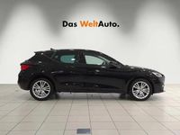 Usado Seat Leon Style 150 HP (110 kW) 2024 Preto Sedan