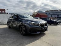 Usado BMW 118 136 CV (100 kW) 2021 Gris / plata Utilitario