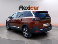 Usado Peugeot 5008 Allure 131 CV (96 kW) 2021 Marrón SUV