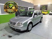 Usado VW Bora Highline 115 CV (84 kW) 1999 Gris / plata Berlina