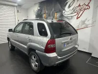 Usado Kia Sportage Active 140 CV (102 kW) 2009 Gris / plata SUV