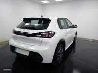 Usado Peugeot 208 Active 100 kW (137 CV) 2022 Blanco Utilitario