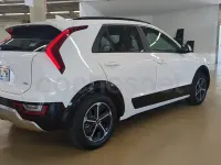 Usado Kia Niro 141 CV (103 kW) 2022 Blanco SUV