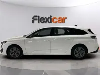 Usado Peugeot 308 SW Active 131 CV (96 kW) 2022 Blanco Familiar