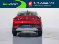 Usado Renault Arkana Zen 140 CV (102 kW) 2022 Rojo SUV