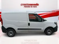 Usado Fiat Doblò 90 CV (66 kW) 2021 Blanco Monovolumen