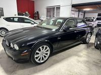 Usado Jaguar XJ6 Executive 207 CV (152 kW) 2009 Negro Berlina
