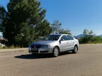 Usado VW Passat Advance 140 CV (102 kW) 2007 Gris / plata Berlina