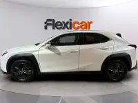 Usado Lexus UX Business Edition 184 CV (135 kW) 2024 Blanco SUV