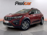 Usado Dacia Sandero Essentiel 91 CV (66 kW) 2021 Amarillo Utilitario