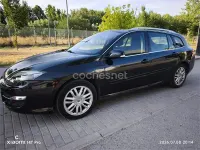 Usado Renault Laguna III GT 130 CV (95 kW) 2011 Negro Familiar
