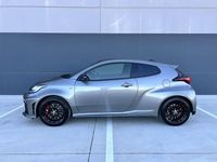 Usado Toyota Yaris 276 CV (202 kW) 2024 Gris Utilitario