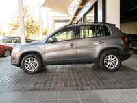 Usado VW Tiguan Advance 140 CV (102 kW) 2011 Gris SUV
