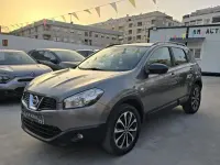 Usado Nissan Qashqai 360º 131 HP (96 kW) 2014 Cinzento SUV