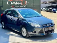 Usado Ford Focus Trend 125 CV (91 kW) 2013 Gris / plata Berlina