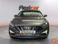 Usado Hyundai i30 116 CV (85 kW) 2022 Gris Utilitario