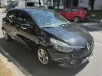 Usado Renault Clio IV Zen 90 CV (66 kW) 2016 Negro Berlina
