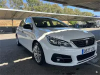 Usado Peugeot 308 Access 100 CV (73 kW) 2019 Blanco Berlina