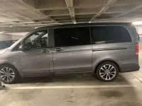 Usado Mercedes V250 Avantgarde 190 CV (139 kW) 2022 Gris Monovolumen