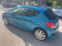 Usado Peugeot 207 GTi 110 CV (80 kW) 2007 Azul Berlina