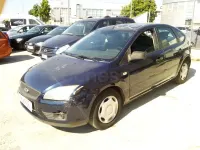Usado Ford Focus 115 CV (84 kW) 2005 Azul Berlina