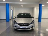 Usado Opel Astra Selective 125 CV (91 kW) 2019 Gris espacial (perlado) Utilitario